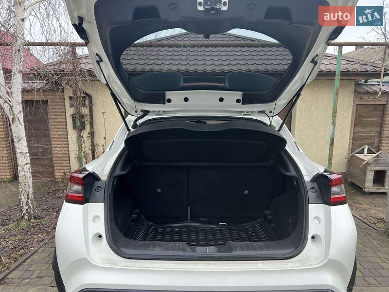 Внедорожник / Кроссовер Nissan Juke 2021 в Черноморске