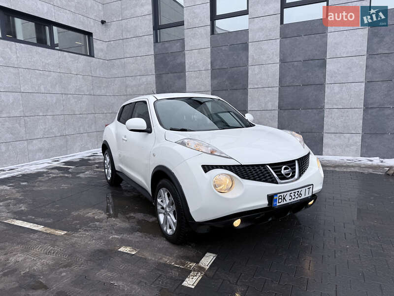Внедорожник / Кроссовер Nissan Juke 2012 в Сарнах фото 5 Внедорожник / Кроссовер Nissan Juke 2012 в Сарнах