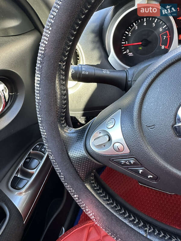 Внедорожник / Кроссовер Nissan Juke 2015 в Киеве фото 23 Внедорожник / Кроссовер Nissan Juke 2015 в Киеве