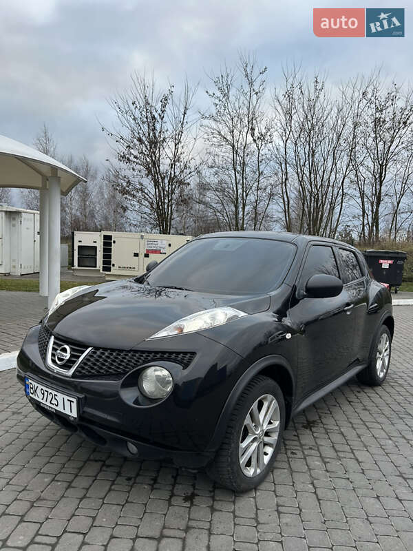 Nissan Juke 2011