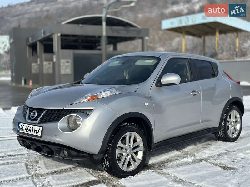 Внедорожник / Кроссовер Nissan Juke 2011 в Сваляве фото 8 Внедорожник / Кроссовер Nissan Juke 2011 в Сваляве