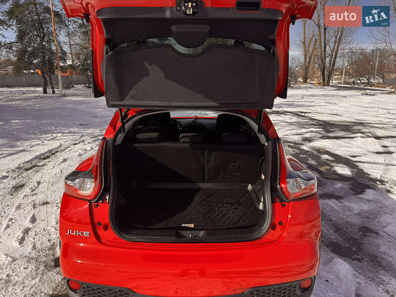 Внедорожник / Кроссовер Nissan Juke 2017 в Днепре