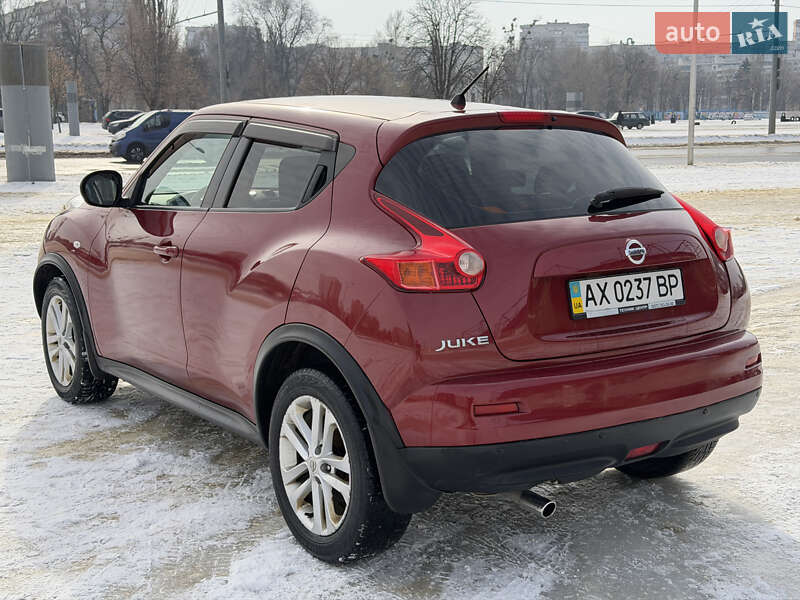 Позашляховик / Кросовер Nissan Juke 2012 в Харкові