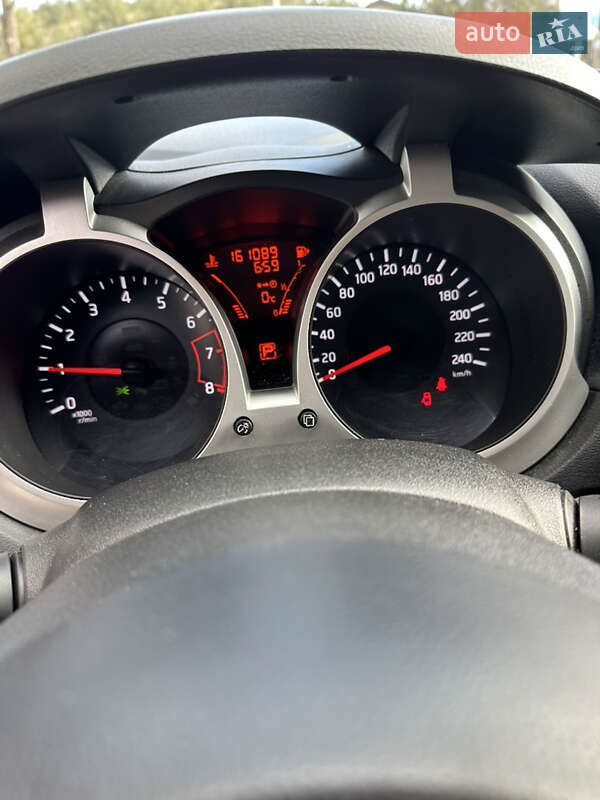 Позашляховик / Кросовер Nissan Juke 2012 в Львові