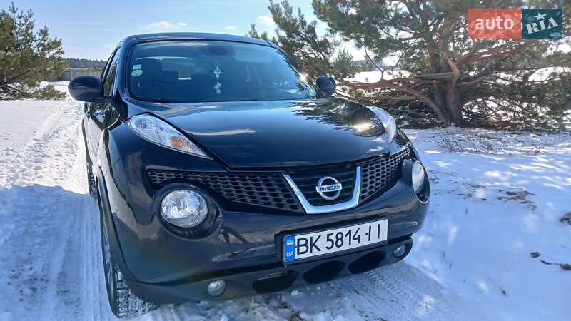 Внедорожник / Кроссовер Nissan Juke 2013 в Сарнах