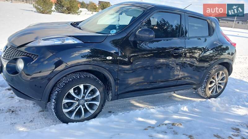 Внедорожник / Кроссовер Nissan Juke 2013 в Сарнах