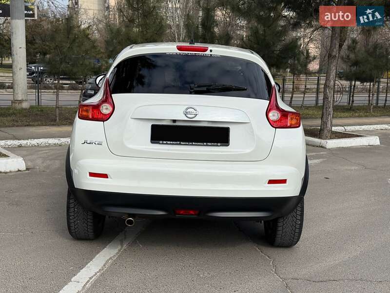 Внедорожник / Кроссовер Nissan Juke 2013 в Одессе