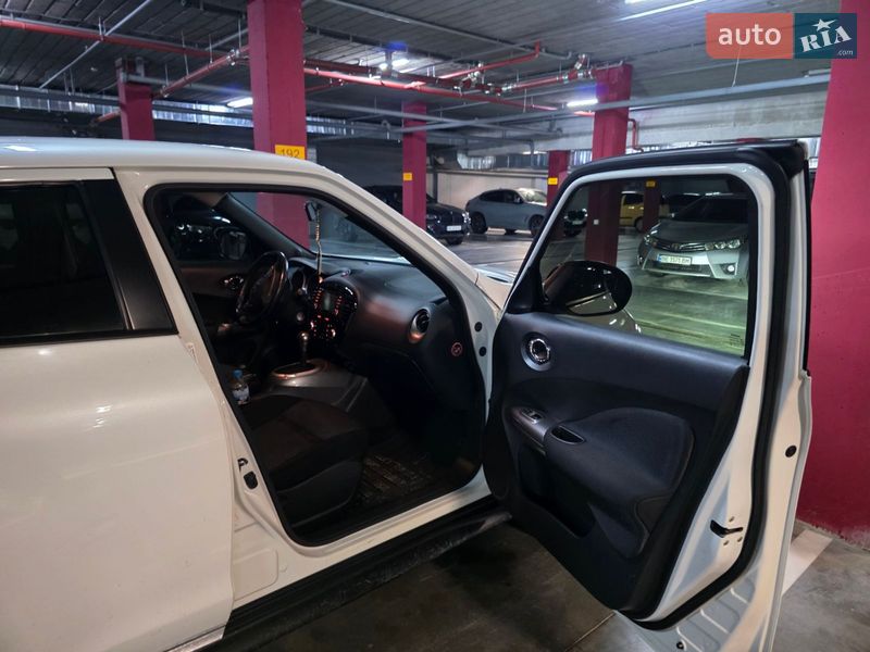 Внедорожник / Кроссовер Nissan Juke 2014 в Днепре