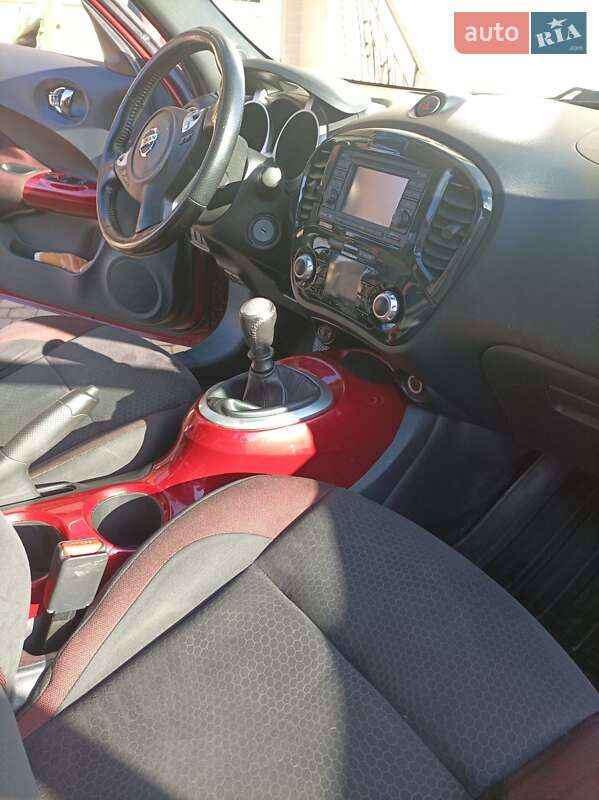 Внедорожник / Кроссовер Nissan Juke 2010 в Луцке
