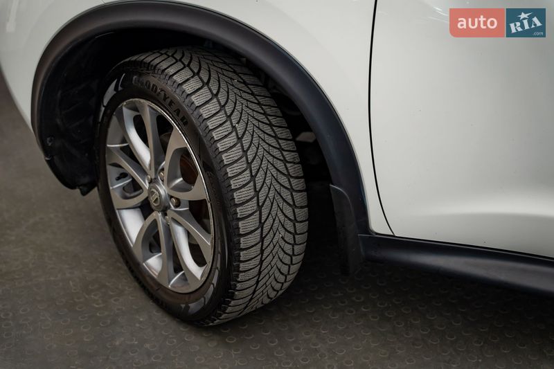 Позашляховик / Кросовер Nissan Juke 2017 в Києві