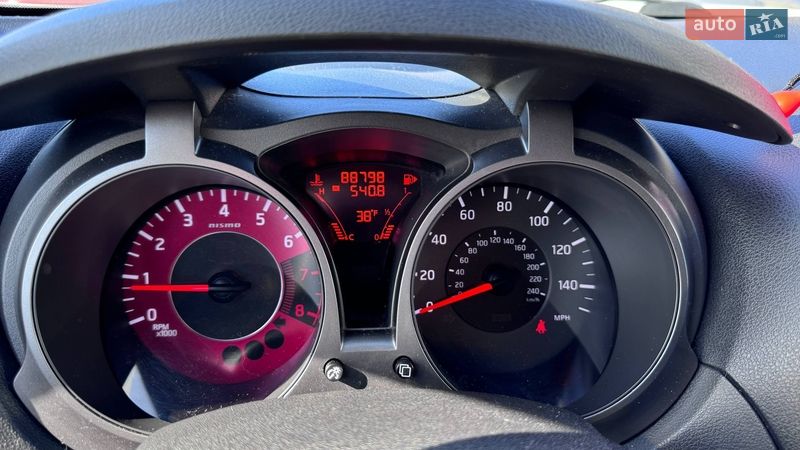 Внедорожник / Кроссовер Nissan Juke 2015 в Львове