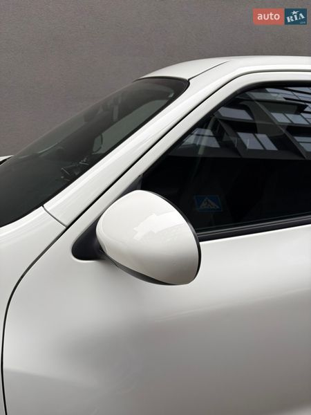 Внедорожник / Кроссовер Nissan Juke 2012 в Львове