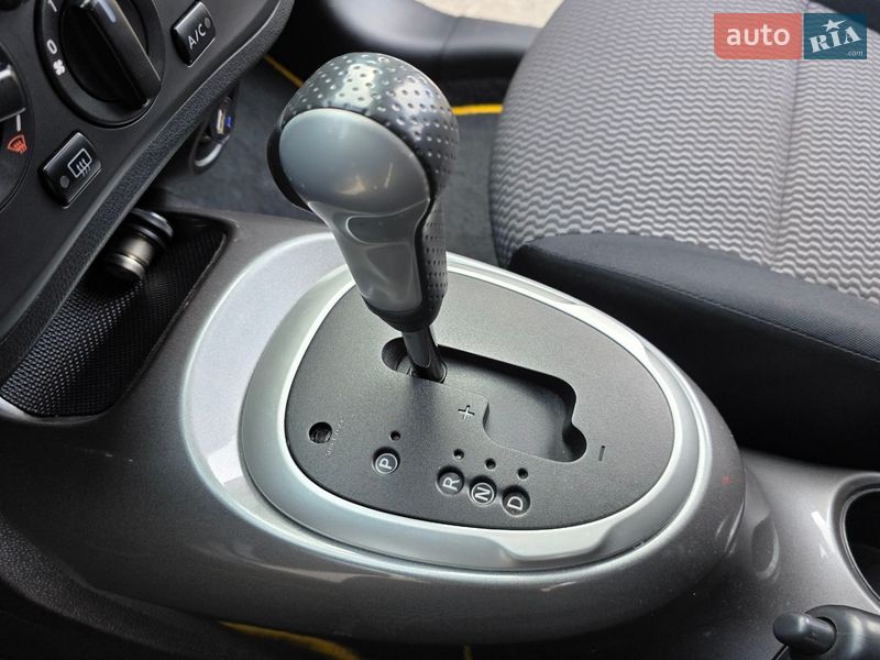 Внедорожник / Кроссовер Nissan Juke 2014 в Одессе