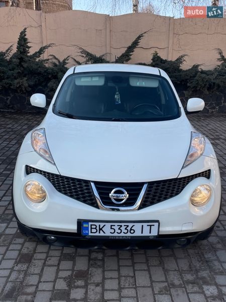 Внедорожник / Кроссовер Nissan Juke 2012 в Ровно