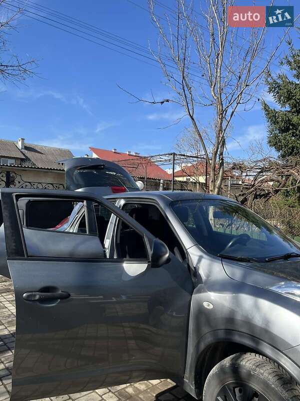 Позашляховик / Кросовер Nissan Juke 2012 в Івано-Франківську