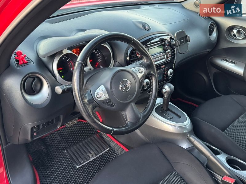 Внедорожник / Кроссовер Nissan Juke 2016 в Киеве