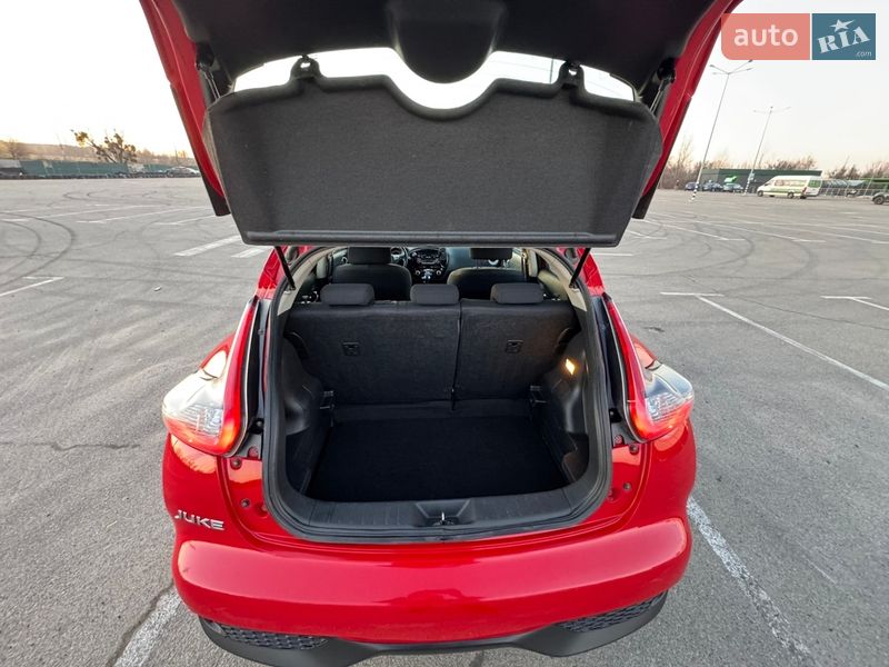 Внедорожник / Кроссовер Nissan Juke 2016 в Киеве