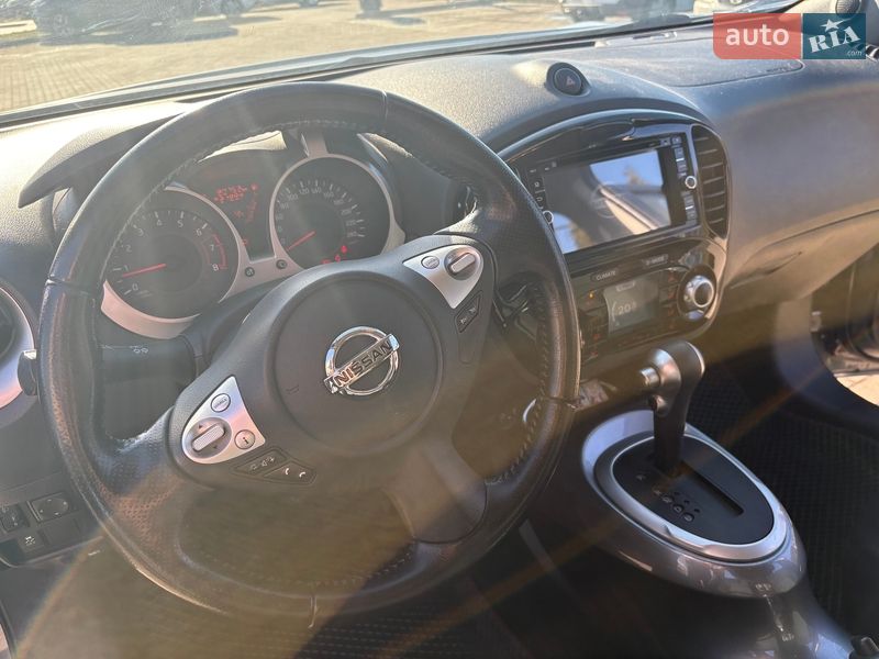 Позашляховик / Кросовер Nissan Juke 2016 в Києві