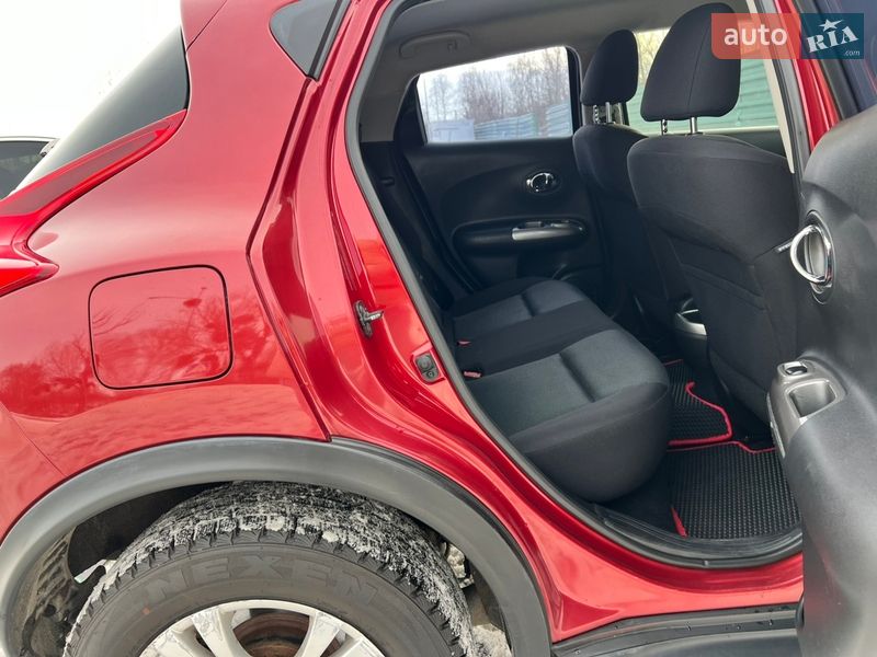 Внедорожник / Кроссовер Nissan Juke 2012 в Киеве