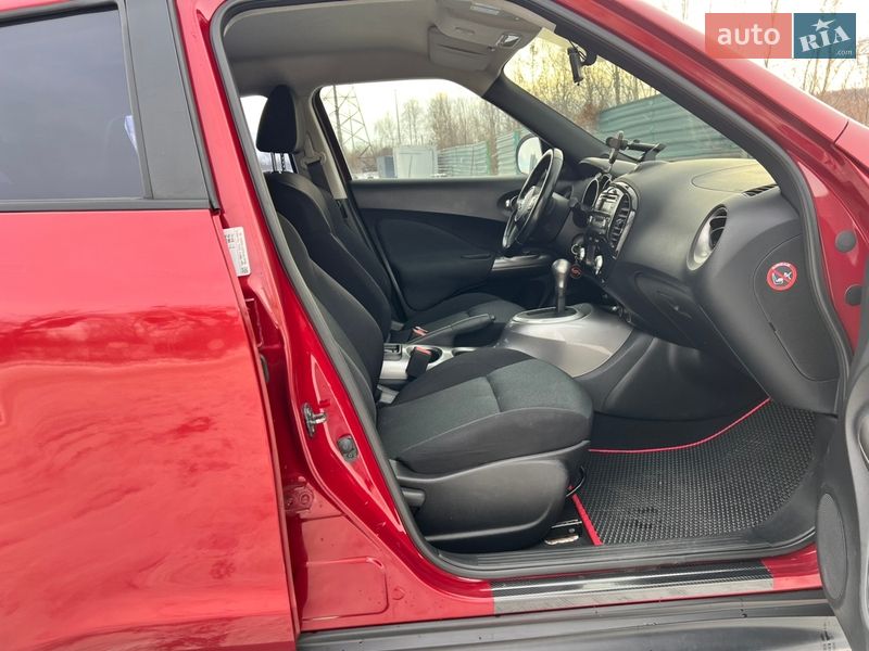 Внедорожник / Кроссовер Nissan Juke 2012 в Киеве