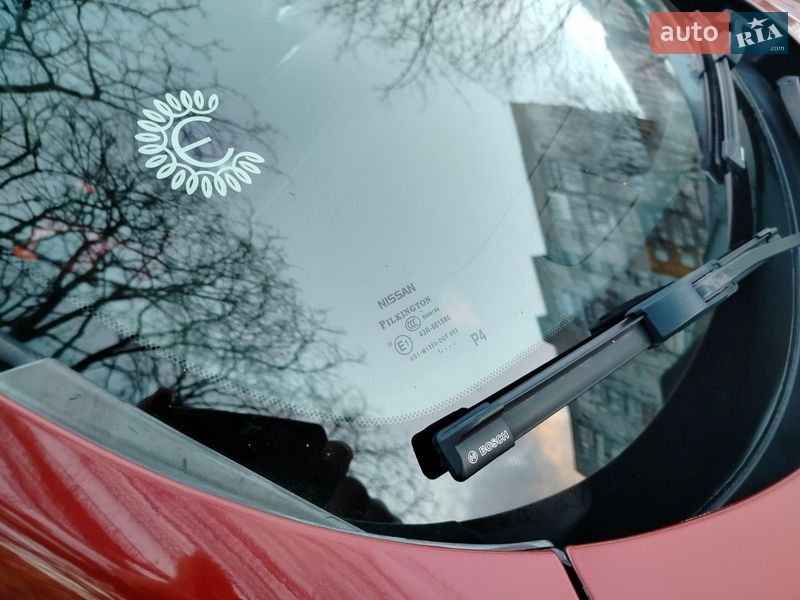 Внедорожник / Кроссовер Nissan Juke 2012 в Одессе