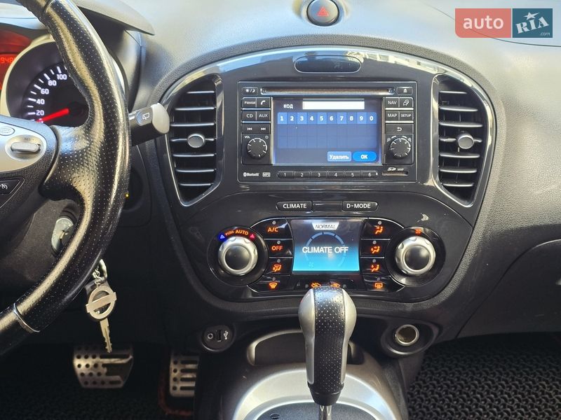 Внедорожник / Кроссовер Nissan Juke 2011 в Хмельницком