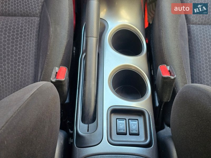 Внедорожник / Кроссовер Nissan Juke 2011 в Хмельницком