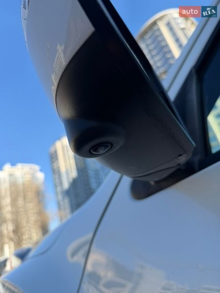 Внедорожник / Кроссовер Nissan Juke 2017 в Киеве