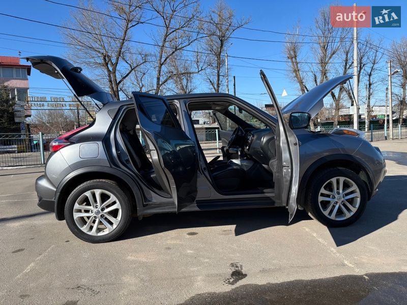 Внедорожник / Кроссовер Nissan Juke 2016 в Хмельницком