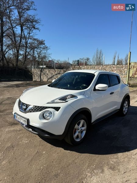 Позашляховик / Кросовер Nissan Juke 2016 в Первомайську