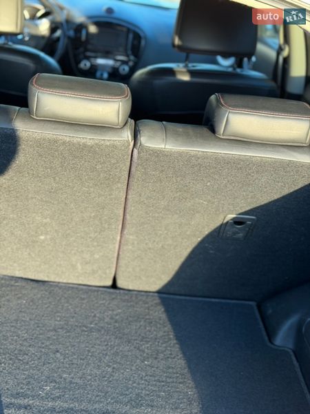 Внедорожник / Кроссовер Nissan Juke 2012 в Буче