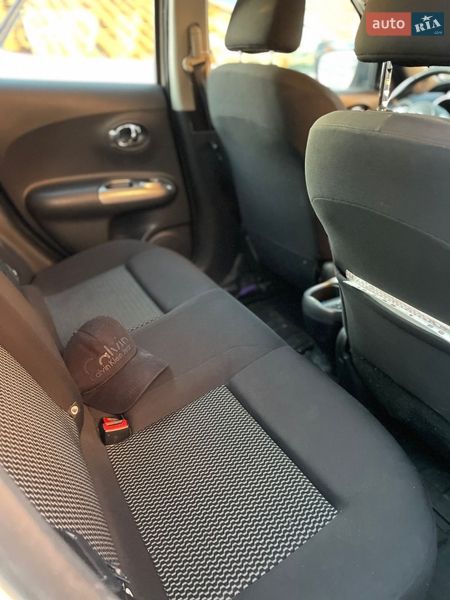 Внедорожник / Кроссовер Nissan Juke 2015 в Киеве