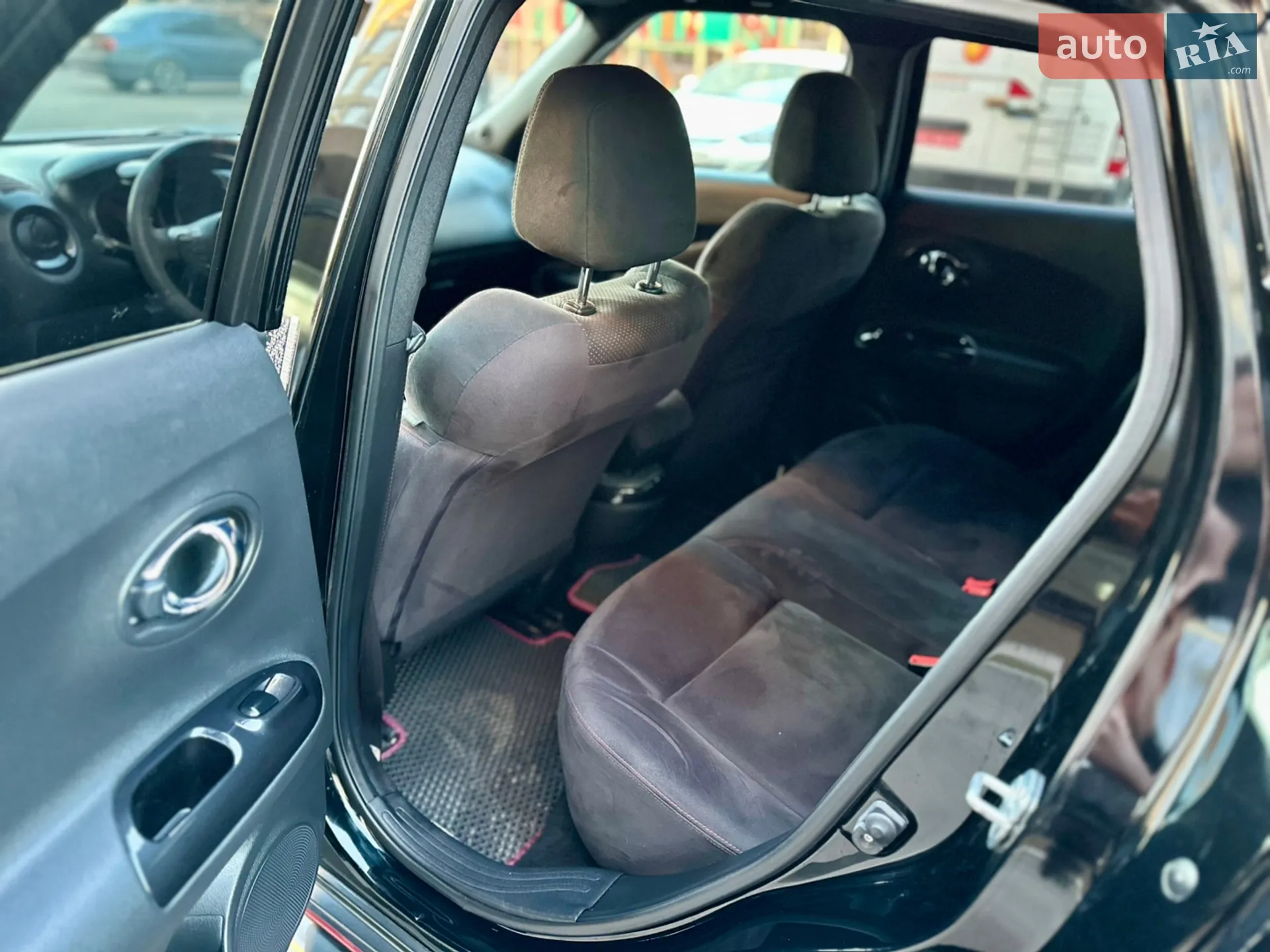 2015 Nissan Juke - мініатюра 15