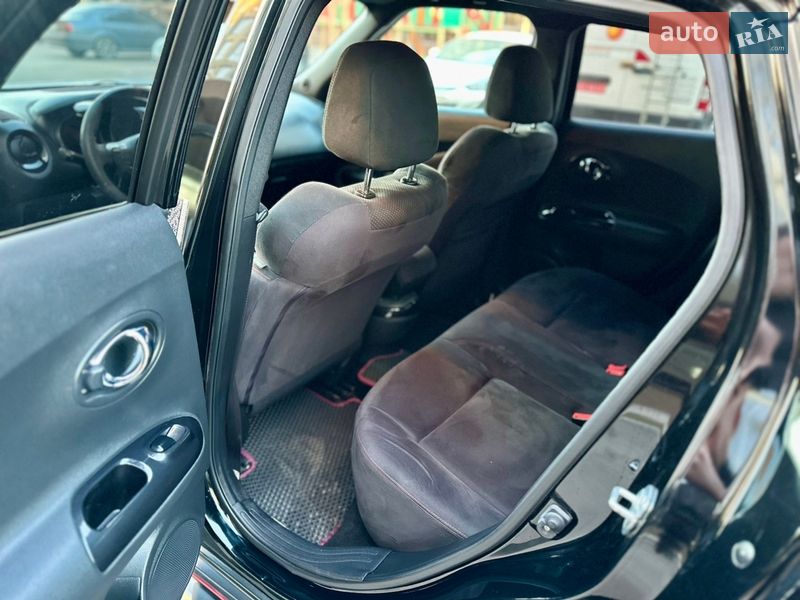 Внедорожник / Кроссовер Nissan Juke 2015 в Киеве