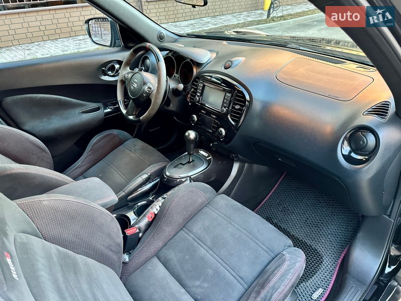 Внедорожник / Кроссовер Nissan Juke 2015 в Киеве