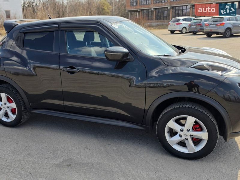 Внедорожник / Кроссовер Nissan Juke 2019 в Ровно