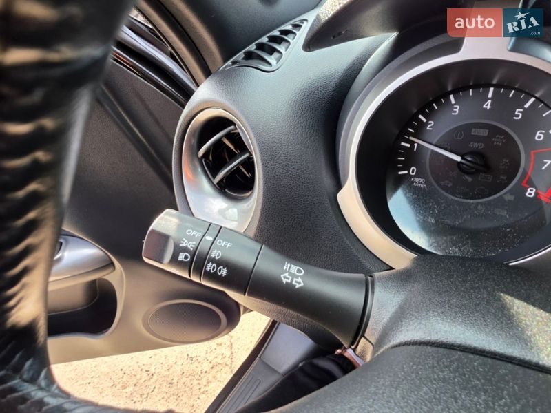 Внедорожник / Кроссовер Nissan Juke 2019 в Ровно