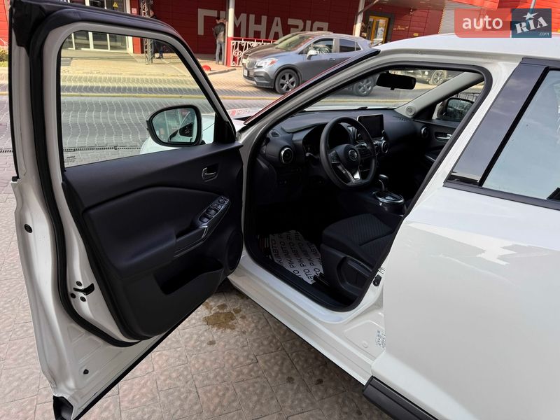 Позашляховик / Кросовер Nissan Juke 2021 в Львові