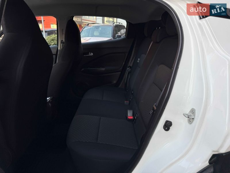 Позашляховик / Кросовер Nissan Juke 2021 в Львові