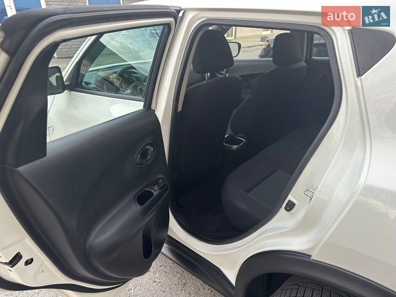 Внедорожник / Кроссовер Nissan Juke 2019 в Днепре