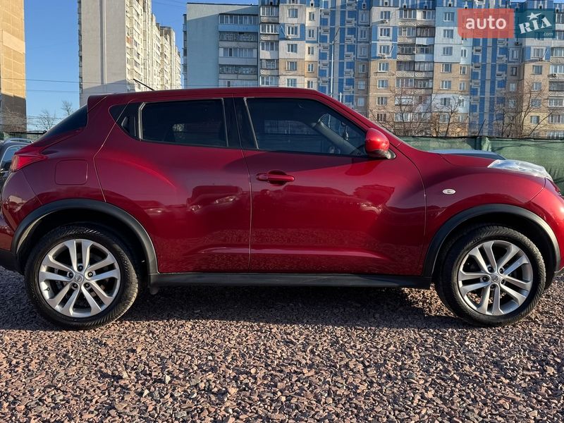 Внедорожник / Кроссовер Nissan Juke 2012 в Киеве