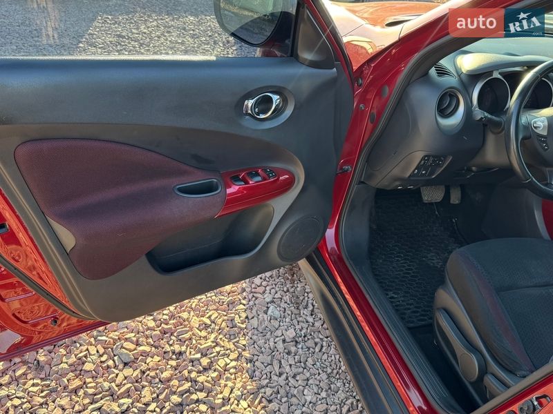 Внедорожник / Кроссовер Nissan Juke 2012 в Киеве