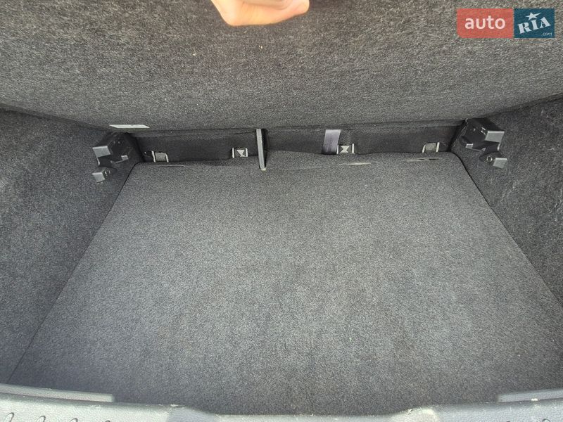 Внедорожник / Кроссовер Nissan Juke 2023 в Киеве