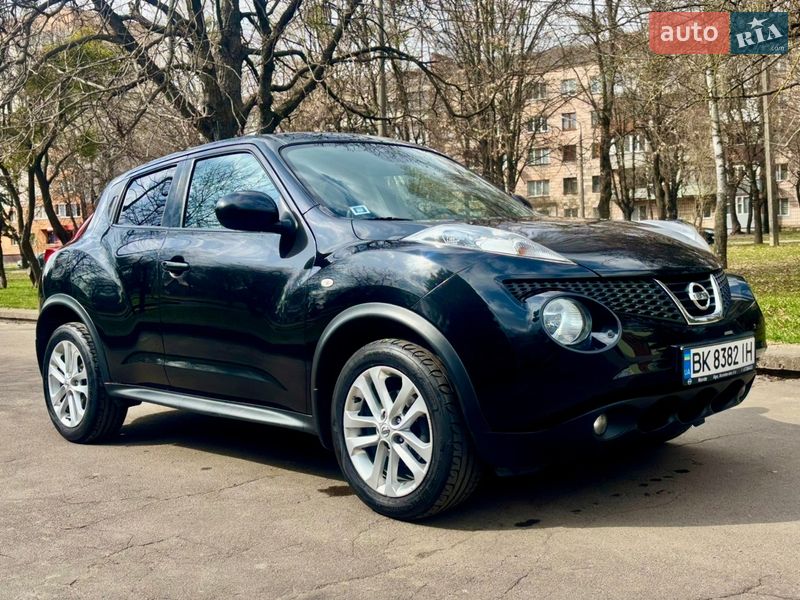 Внедорожник / Кроссовер Nissan Juke 2012 в Ровно