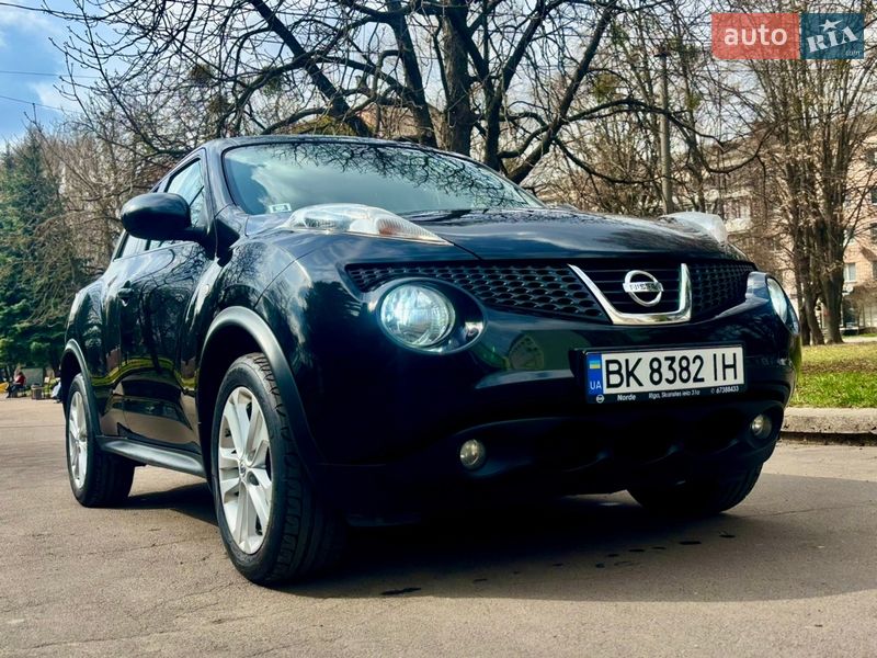 Внедорожник / Кроссовер Nissan Juke 2012 в Ровно