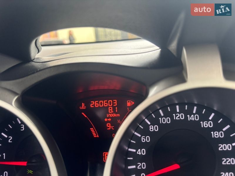 Внедорожник / Кроссовер Nissan Juke 2012 в Ровно