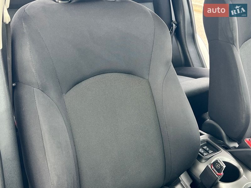 Внедорожник / Кроссовер Nissan Juke 2012 в Ровно фото 57 Внедорожник / Кроссовер Nissan Juke 2012 в Ровно