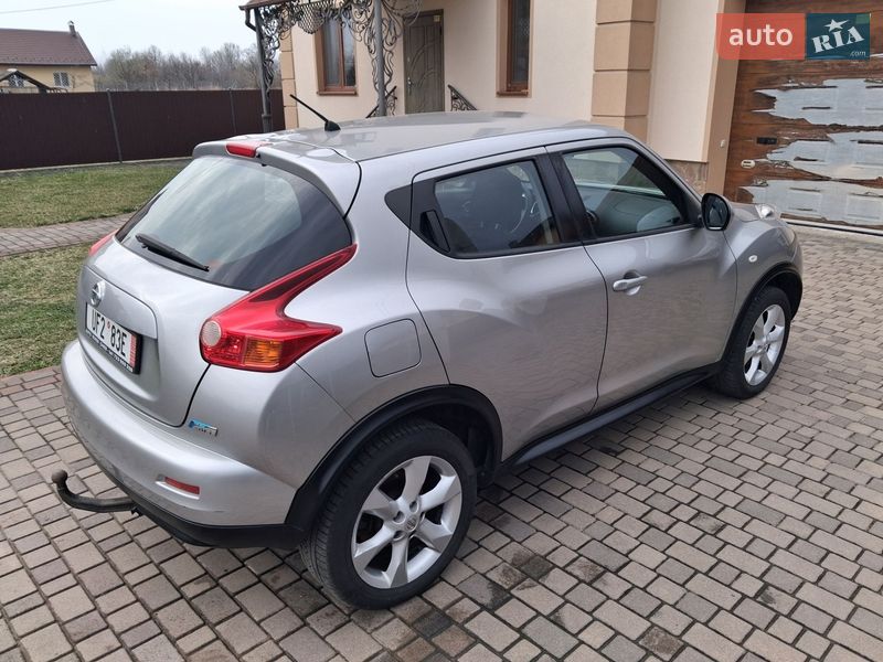 Позашляховик / Кросовер Nissan Juke 2011 в Калуші