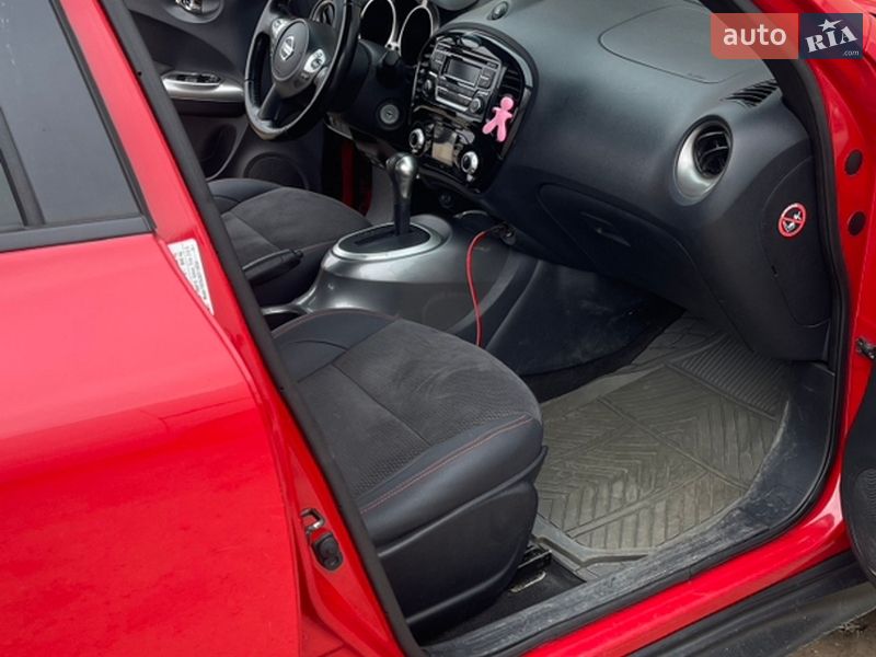 Внедорожник / Кроссовер Nissan Juke 2016 в Львове фото 5 Внедорожник / Кроссовер Nissan Juke 2016 в Львове