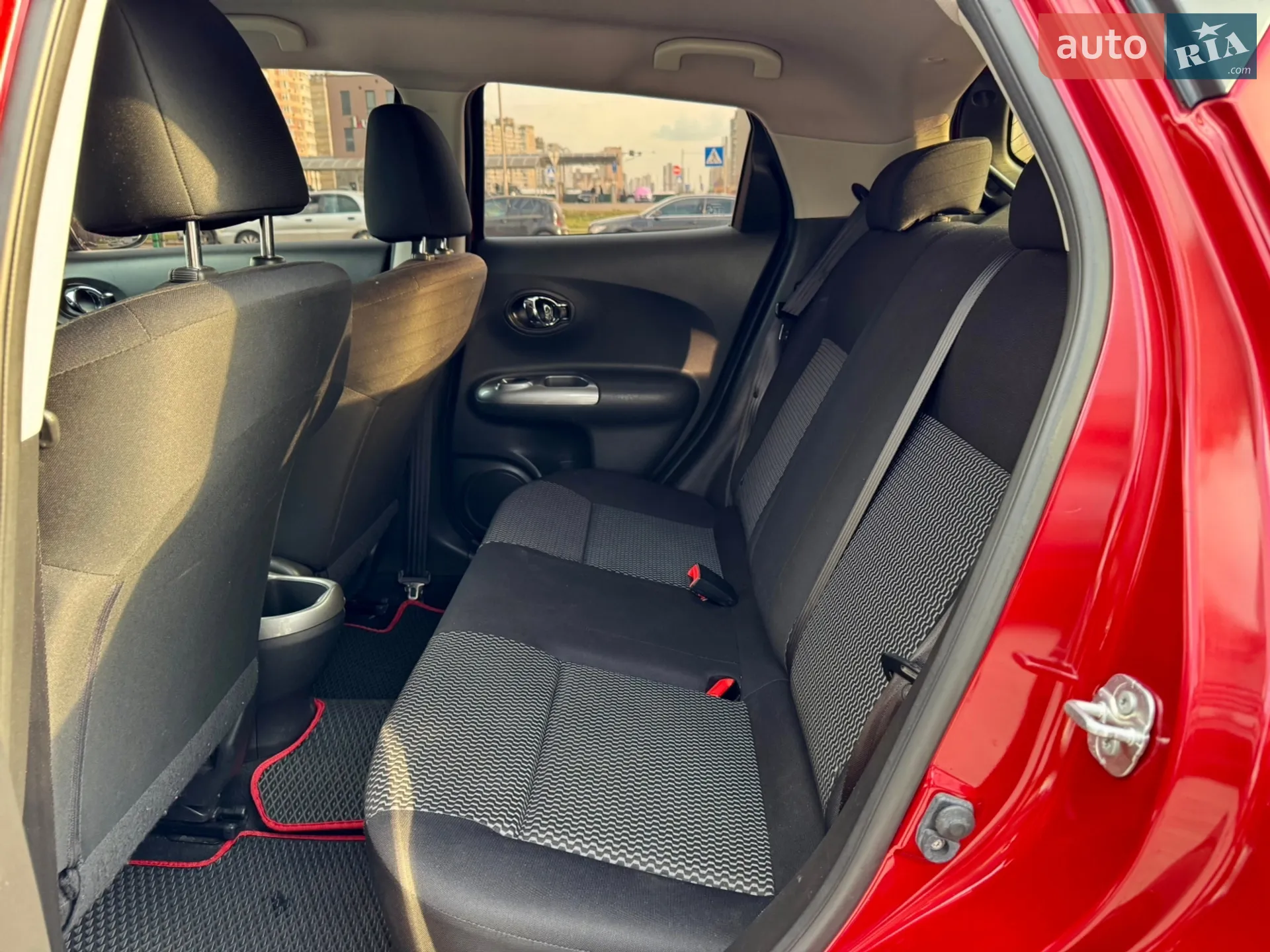 2017 Nissan Juke - мініатюра 18